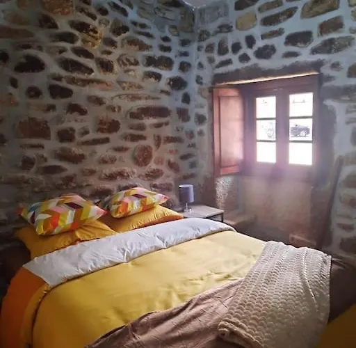 Encante Se Na Aldeia Da Ponte